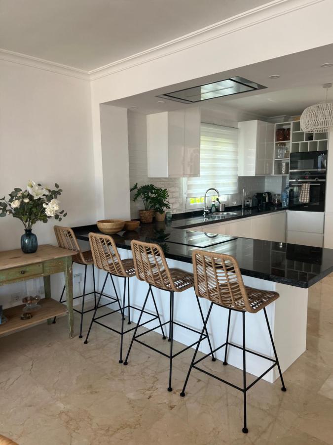 Playa Cristo Amazing Beach Terrace Appartment เอสเตโปนา ภายนอก รูปภาพ