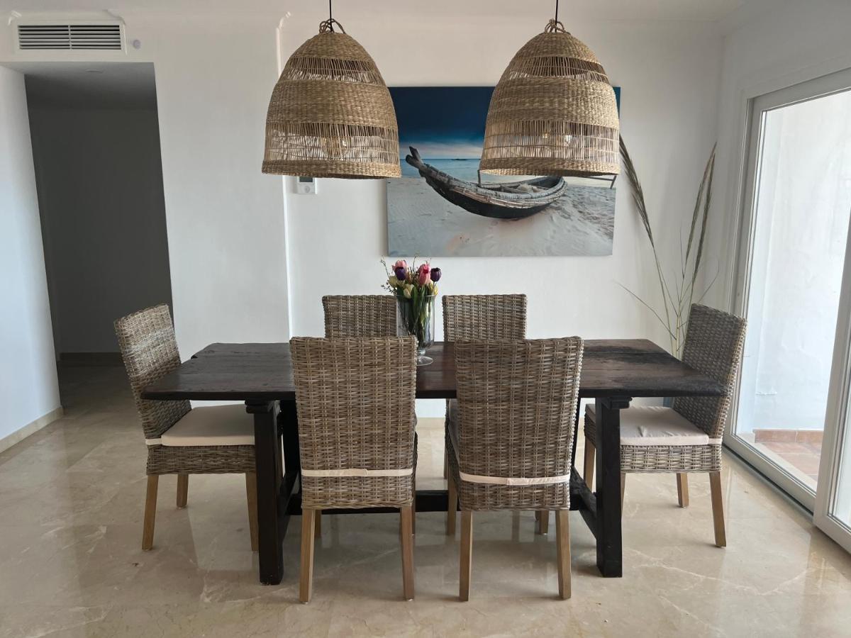 Playa Cristo Amazing Beach Terrace Appartment เอสเตโปนา ภายนอก รูปภาพ