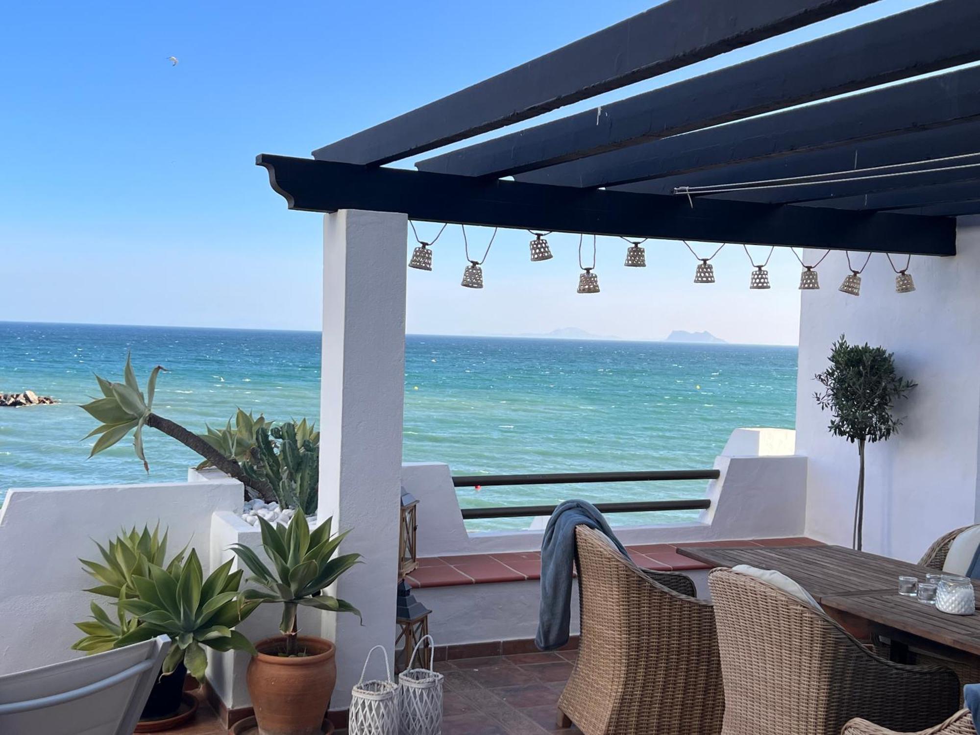 Playa Cristo Amazing Beach Terrace Appartment เอสเตโปนา ภายนอก รูปภาพ